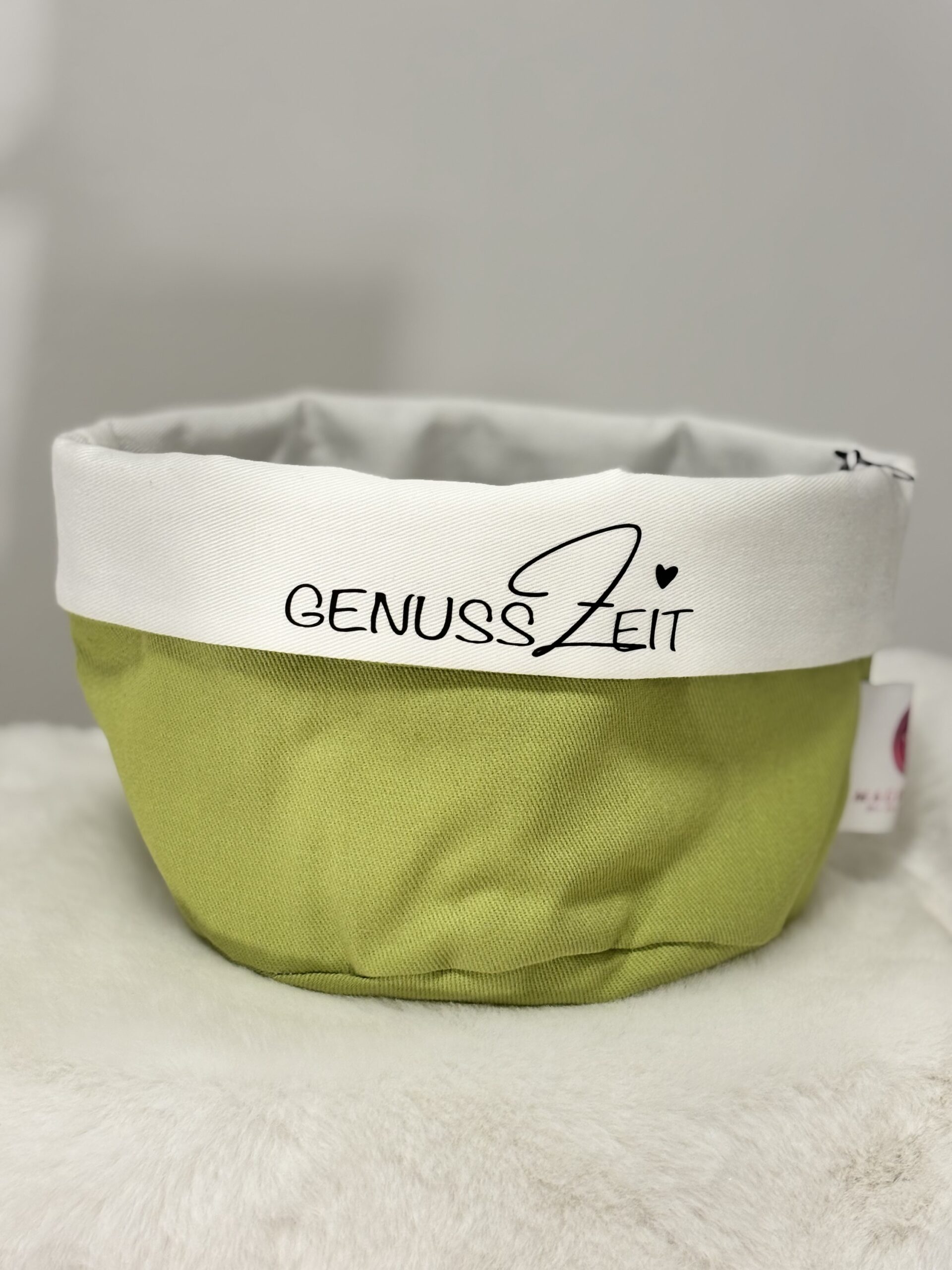 Little one Brotkörbchen grün /weiß NEU